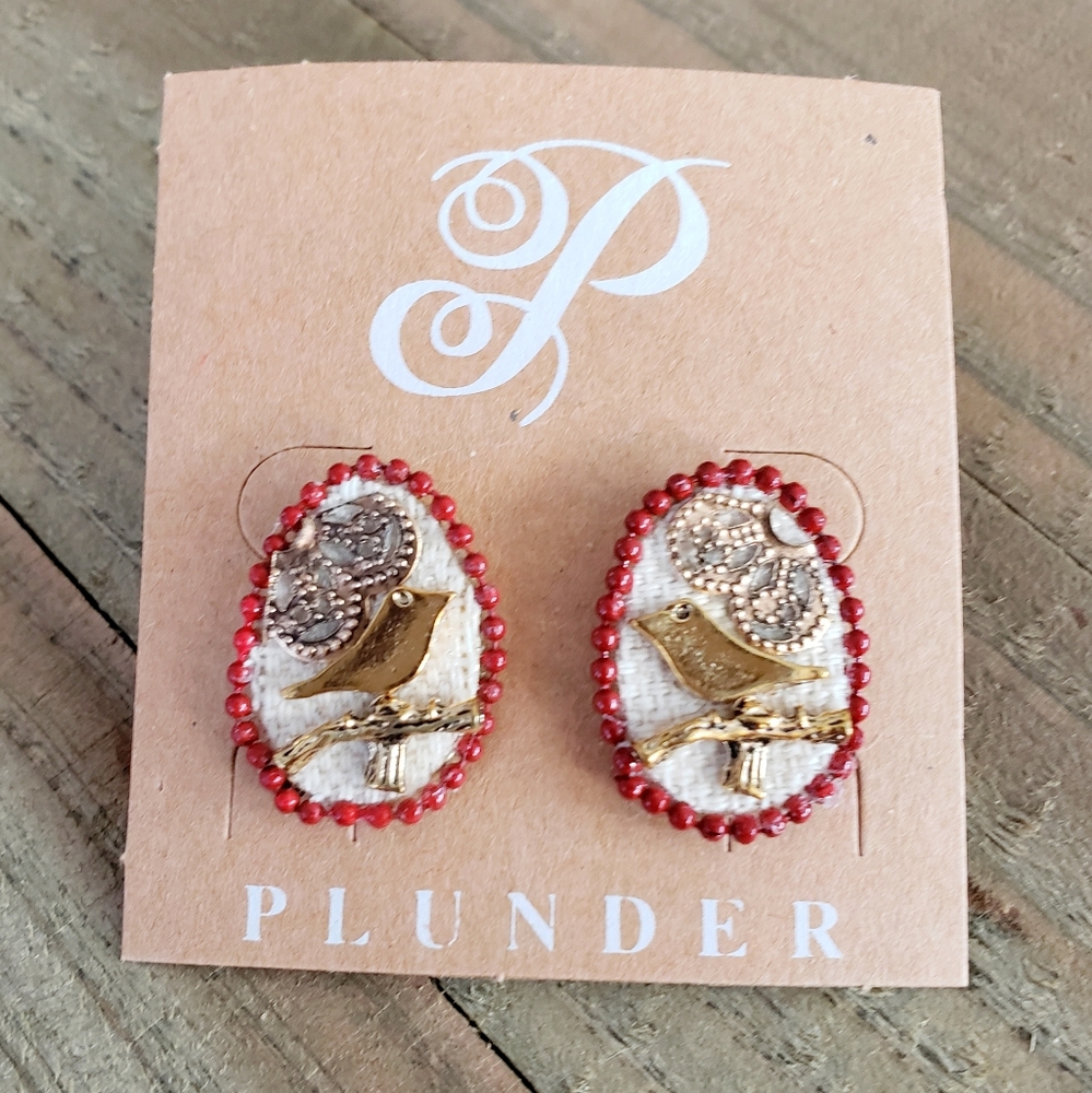 NIB Plunder Design Taya earrings